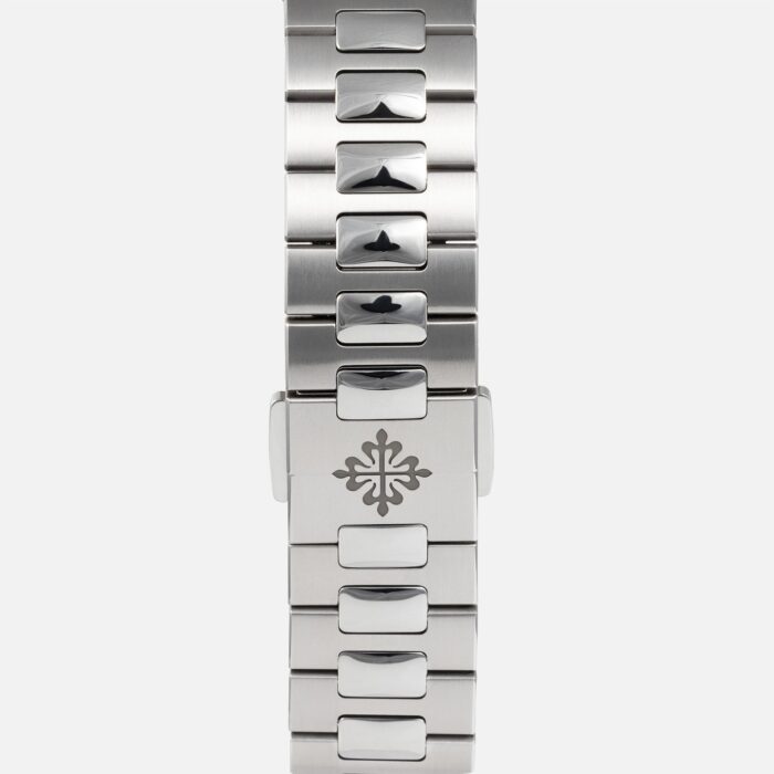 Patek Philippe Nautilus 5726/1A - Image 3