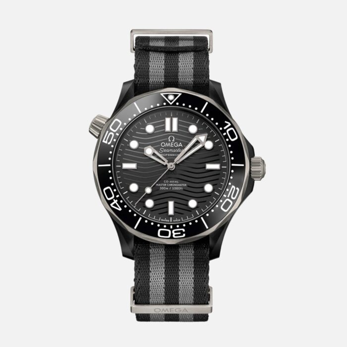 Omega Seamaster Diver on Nato 210.92.44.20.01.002