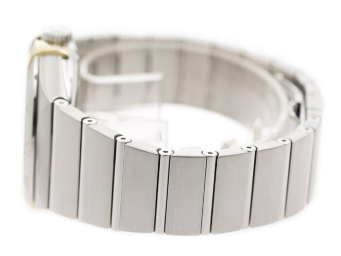Omega Constellation 38mm 123.20.38.21.02.005 - Image 7