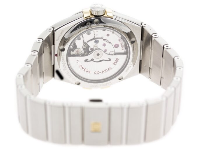 Omega Constellation 38mm 123.20.38.21.02.005 - Image 9