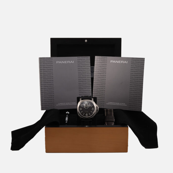 Panerai Luminor Base 8 Days PAM00562 - Image 2