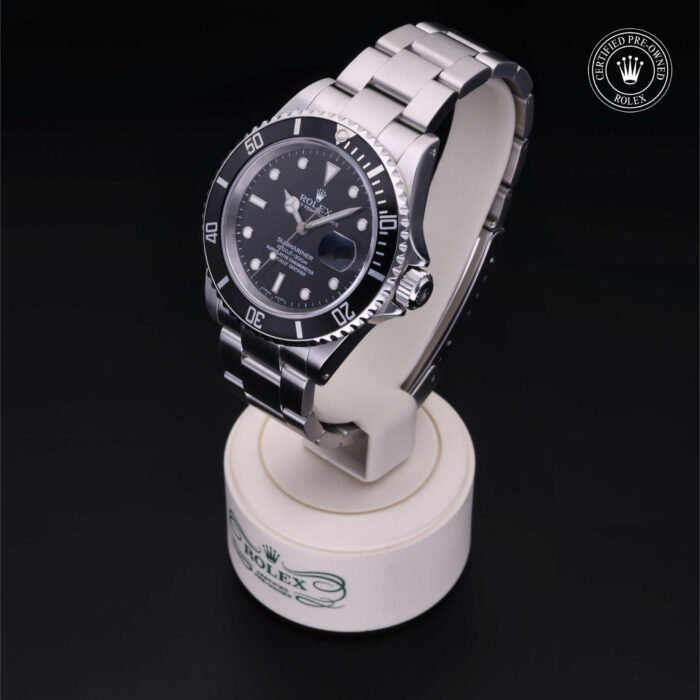 Oyster Perpetual  Submariner Date 16610 - Image 3