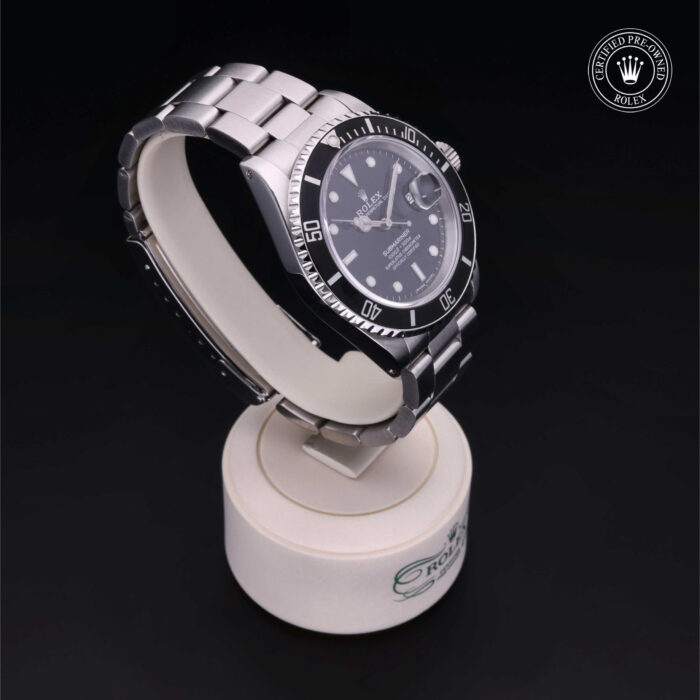 Oyster Perpetual  Submariner Date 16610 - Image 5
