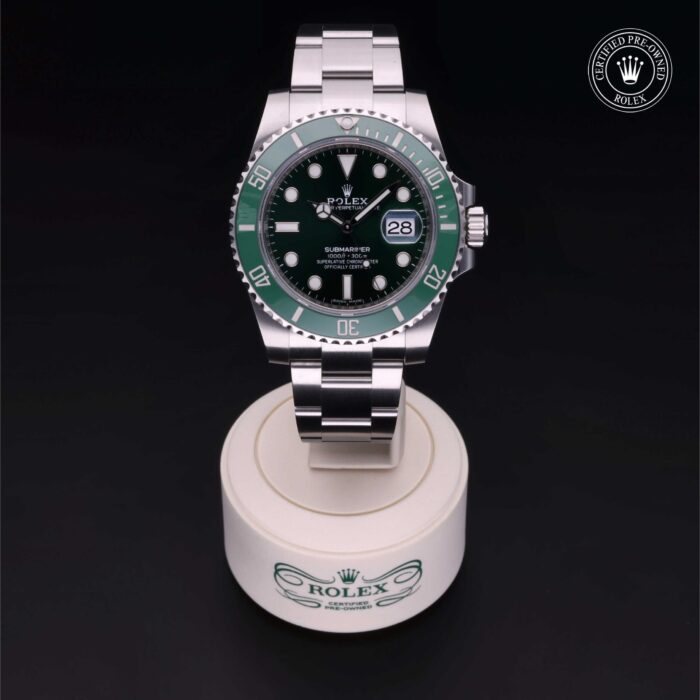 Oyster Perpetual  Submariner Date 116610LV - Image 2