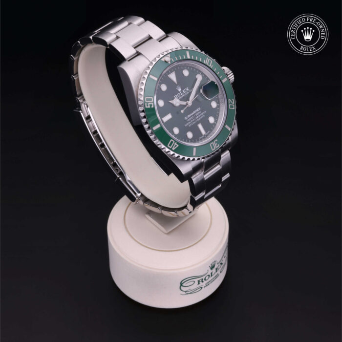 Oyster Perpetual  Submariner Date 116610LV - Image 3