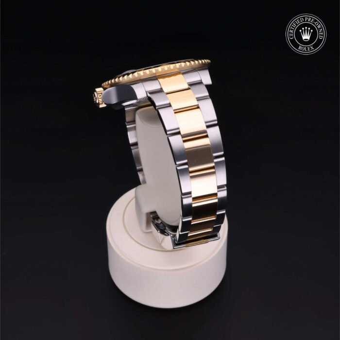Oyster Perpetual  GMT-Master II 116713LN - Image 4