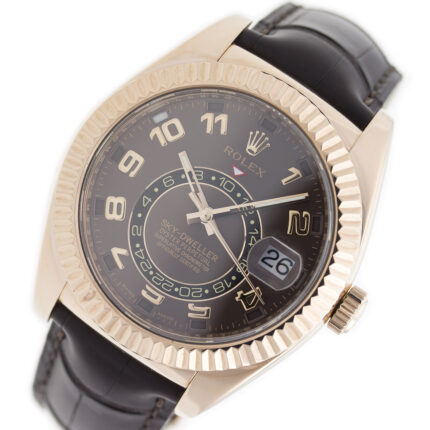Pre-Owned Rolex SkyDweller 326135