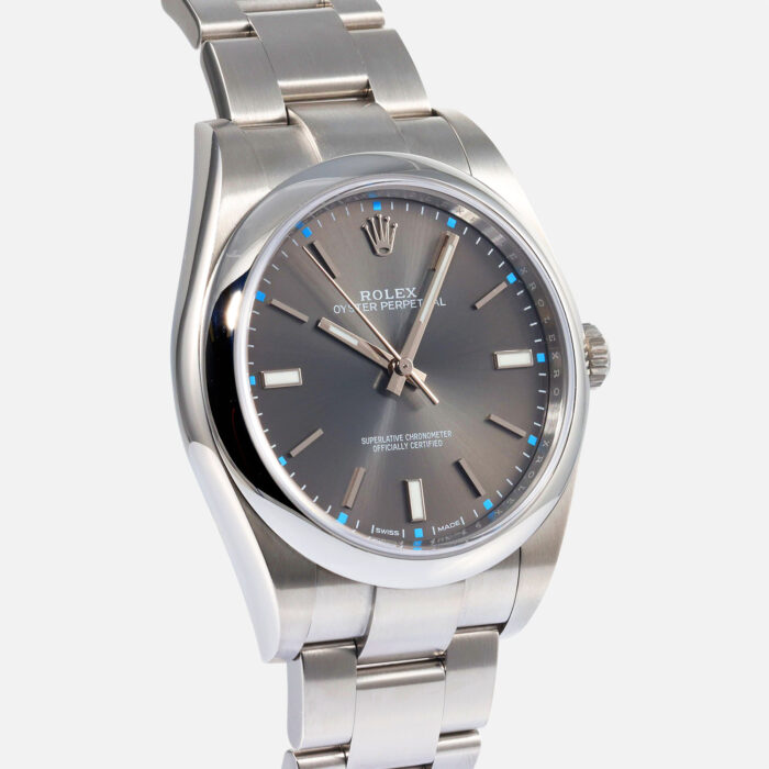 Rolex Oyster Perpetual 39 114300 - Image 4