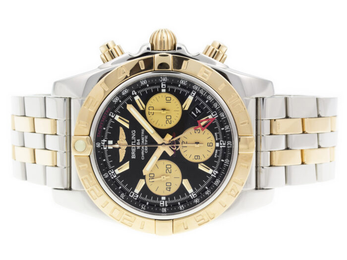 Breitling Chronomat 44 GMT CB042012/BB86 (Two Tone Bracelet) - Image 2